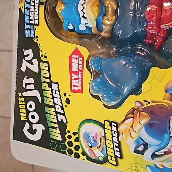 NEW Heroes of GooJitZu 3 pack - Picture 2 of 4